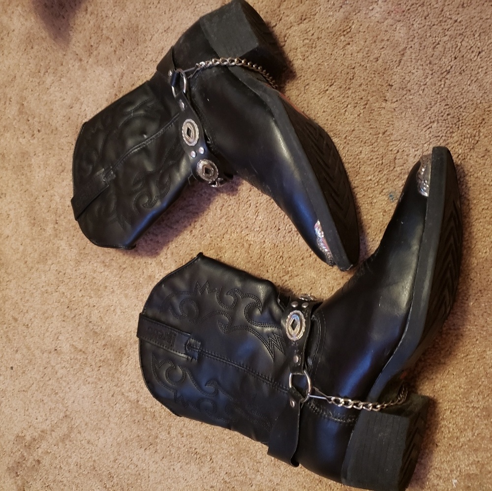 Laredo cowboy boots.